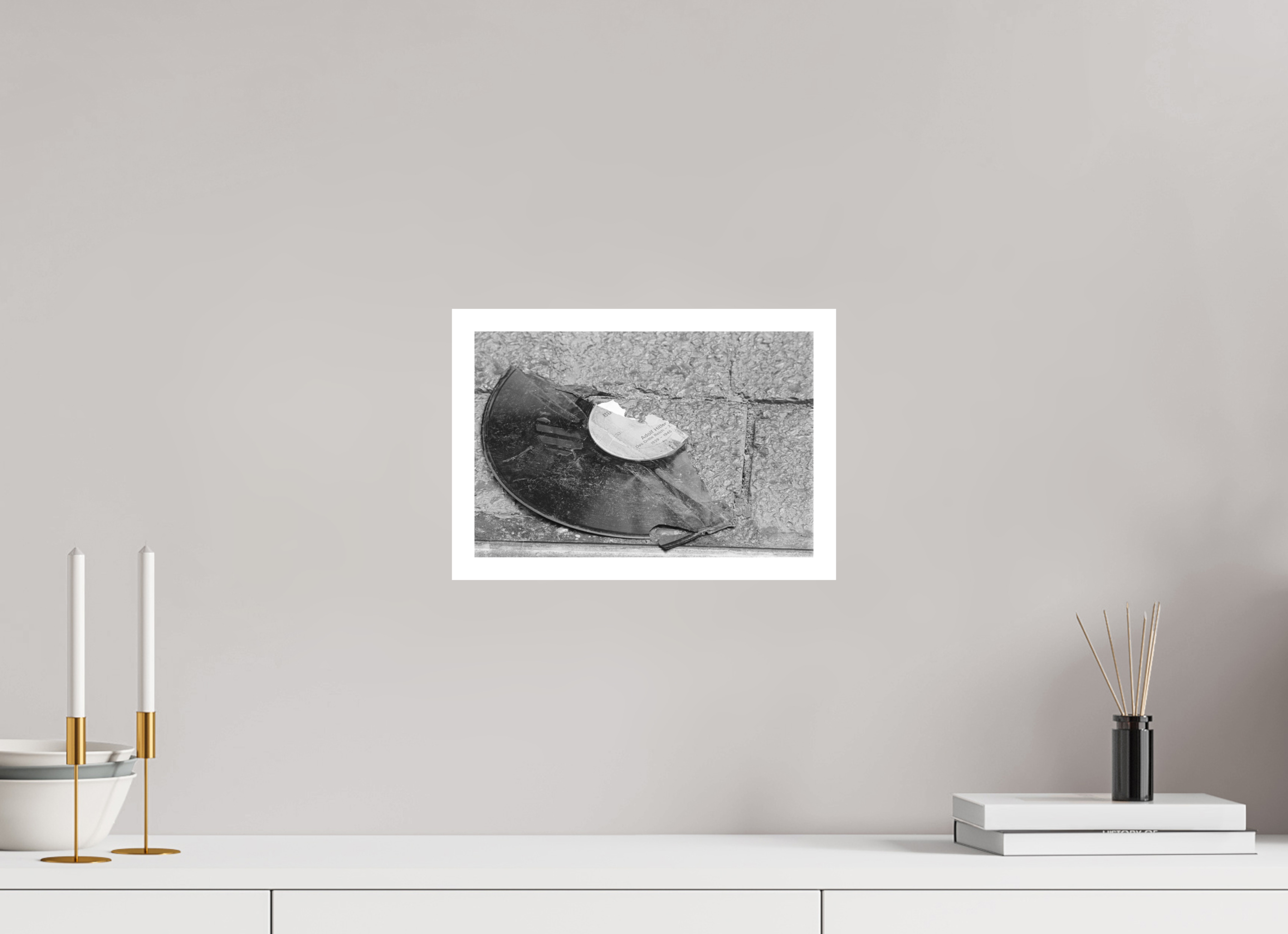 30 x 20 cm, 1. Foto mit Weißrand Nie wieder… (3)