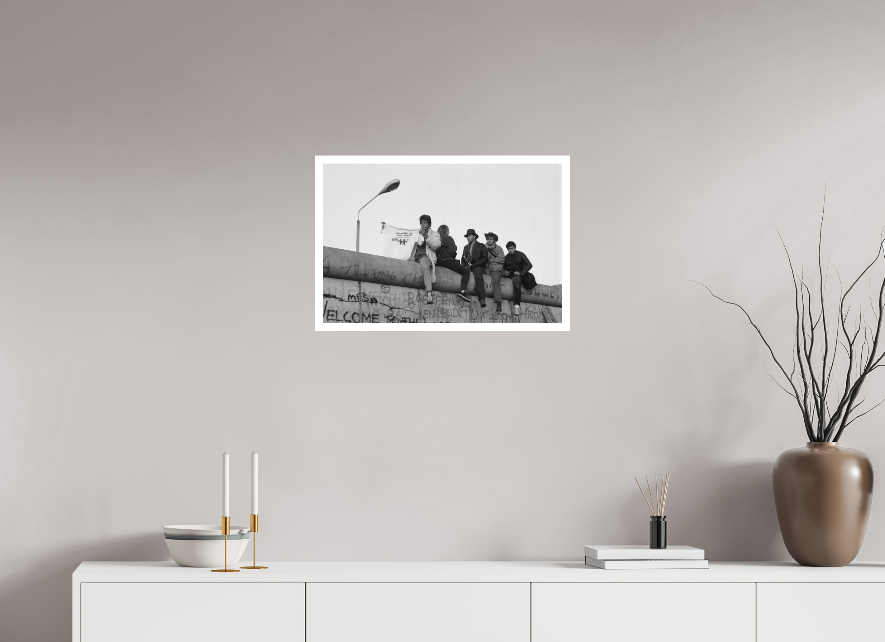 60 x 40 cm, 1. Foto mit Weißrand Johannes Hartmann: Wir wollen nie mehr auseinander gehn (S/W-Foto)