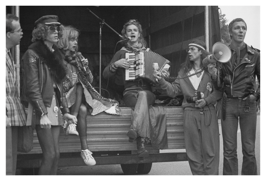 Main image Johannes Hartmann: Christopher Street Day 1981 – 1 (S/W-Foto)