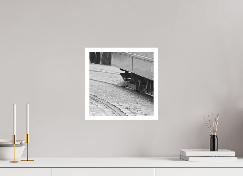 30 x 30 cm, 1. Foto mit Weißrand Nie wieder… (2)