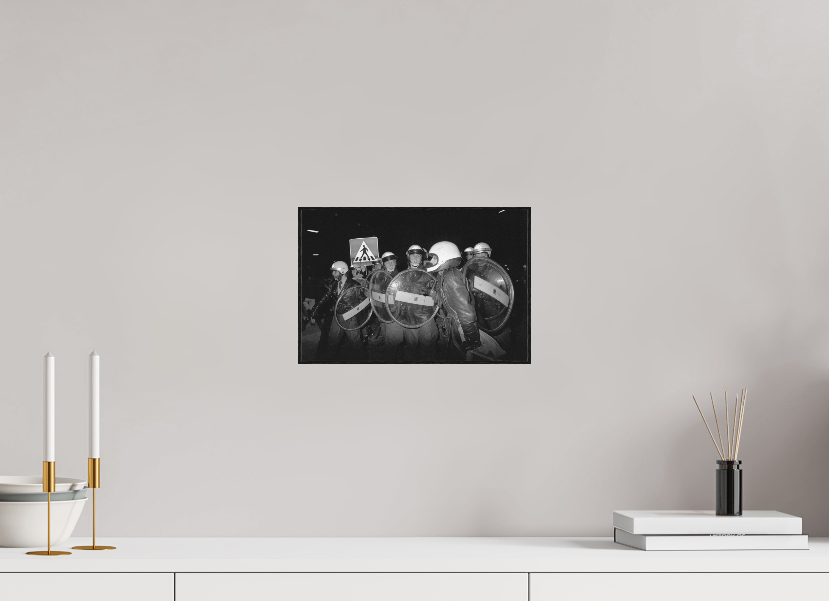 30 x 20 cm, 3a. Foto in ArtBox (4mm) Johannes Hartmann: Ich tu mal so, als wäre nix... (S/W-Foto)