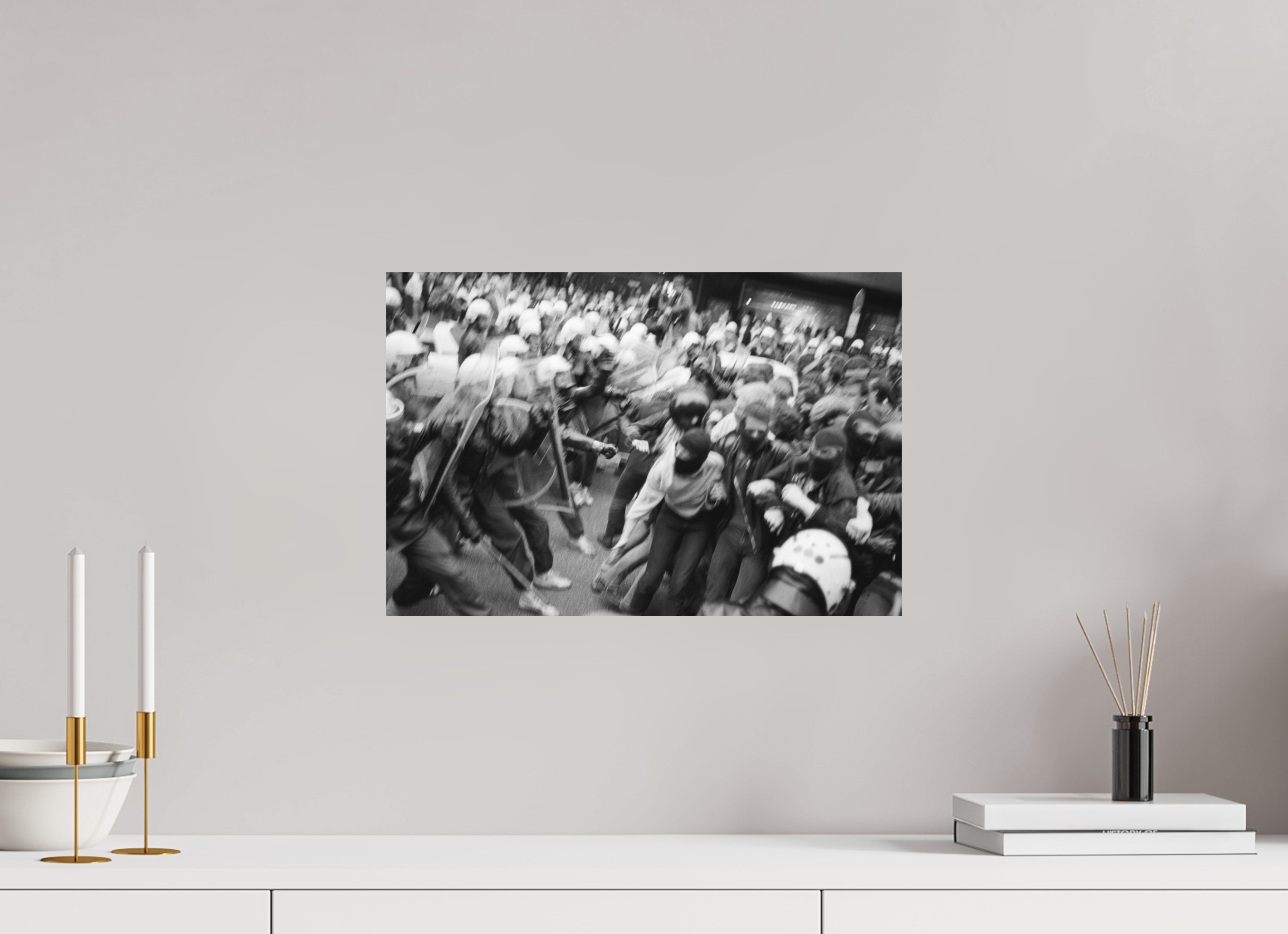 45 x 30 cm, 2. Foto auf Alu-Dibond Johannes Hartmann: Schwarze Blöcke (S/W-Foto)