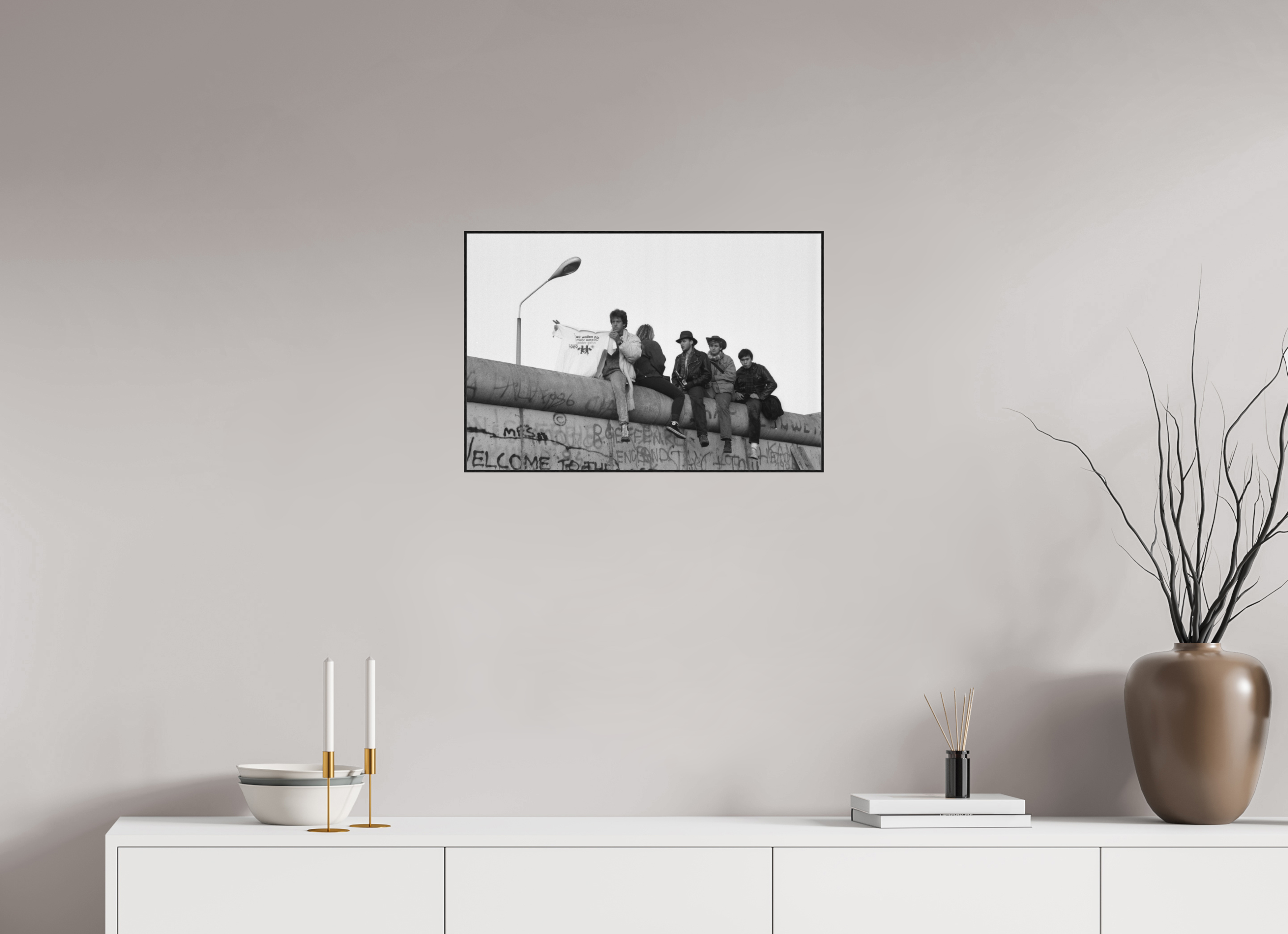 60 x 40 cm, 3a. Foto in ArtBox (4mm) Johannes Hartmann: Wir wollen nie mehr auseinander gehn (S/W-Foto)