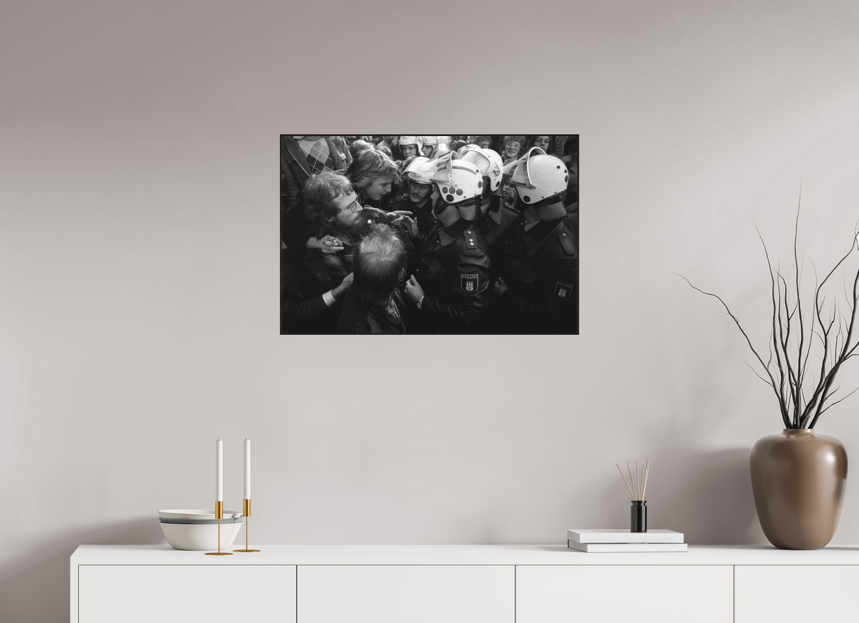 75 x 50 cm, 3a. Foto in ArtBox (4mm) Johannes Hartmann: Unerschrocken (S/W-Foto)