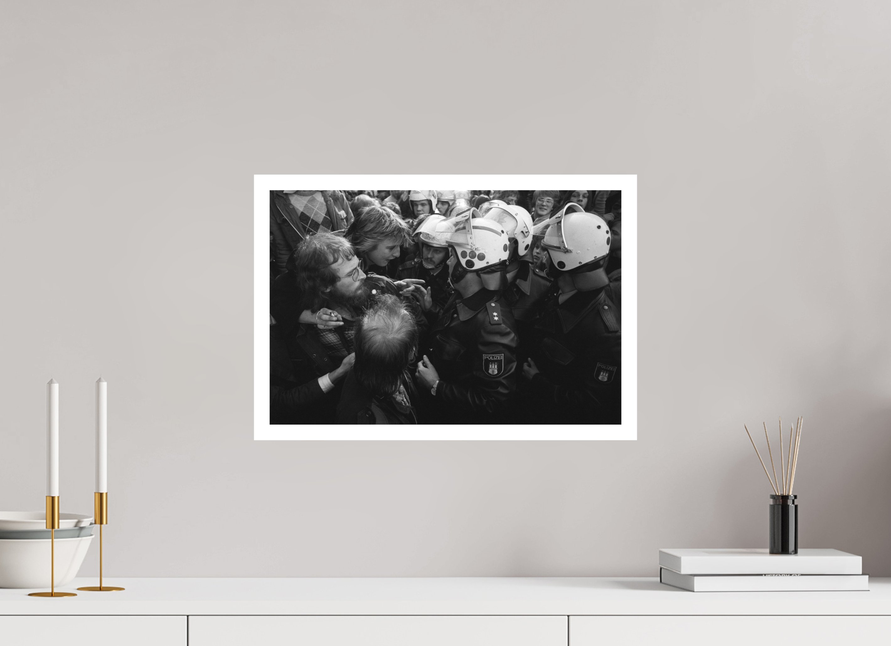 45 x 30 cm, 1. Foto mit Weißrand Johannes Hartmann: Unerschrocken (S/W-Foto)