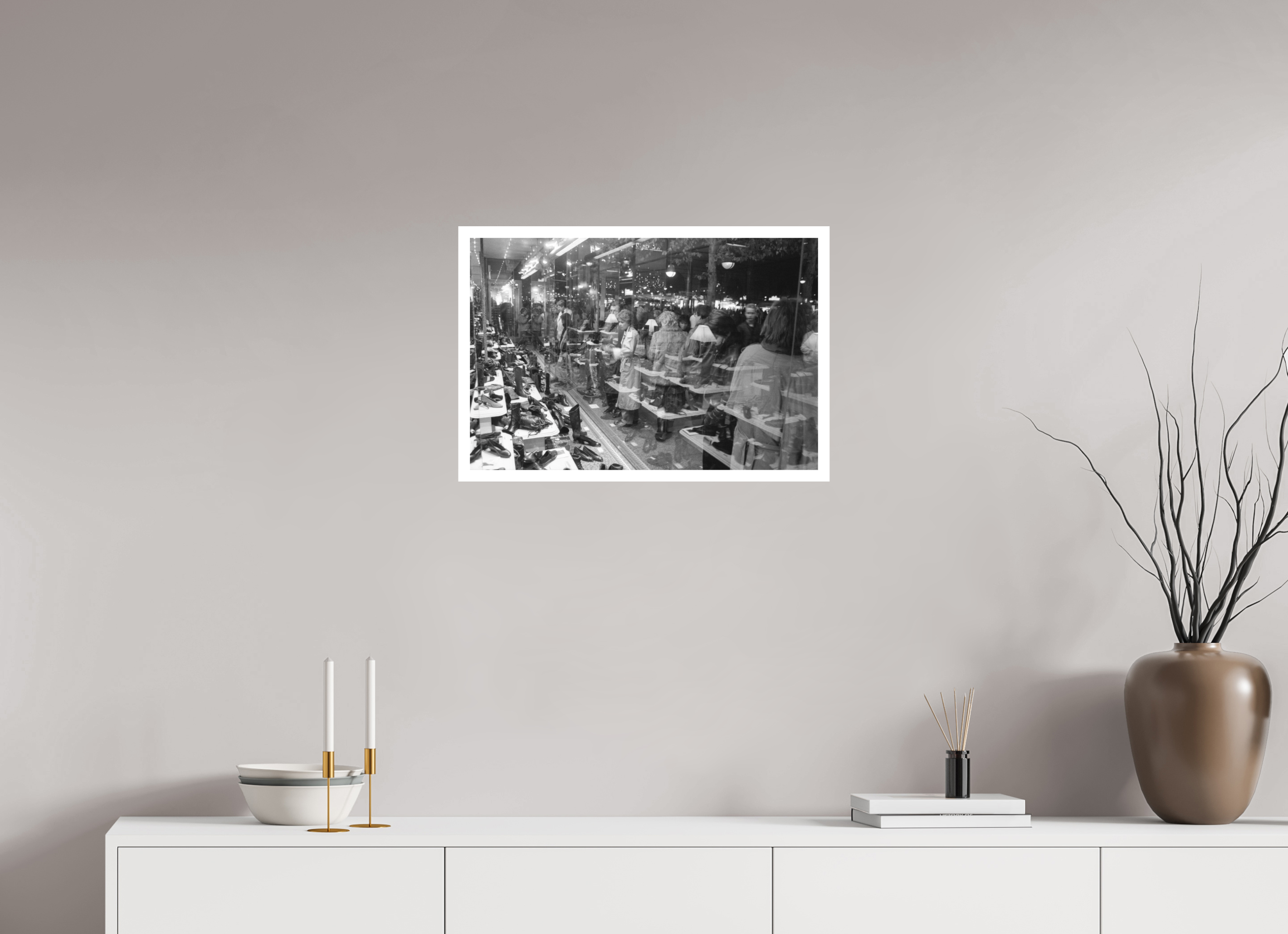 60 x 40 cm, 1. Foto mit Weißrand Johannes Hartmann: Schau doch mal (S/W-Foto)