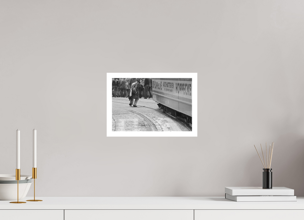 30 x 20 cm, 1. Foto mit Weißrand Nie wieder… (1)