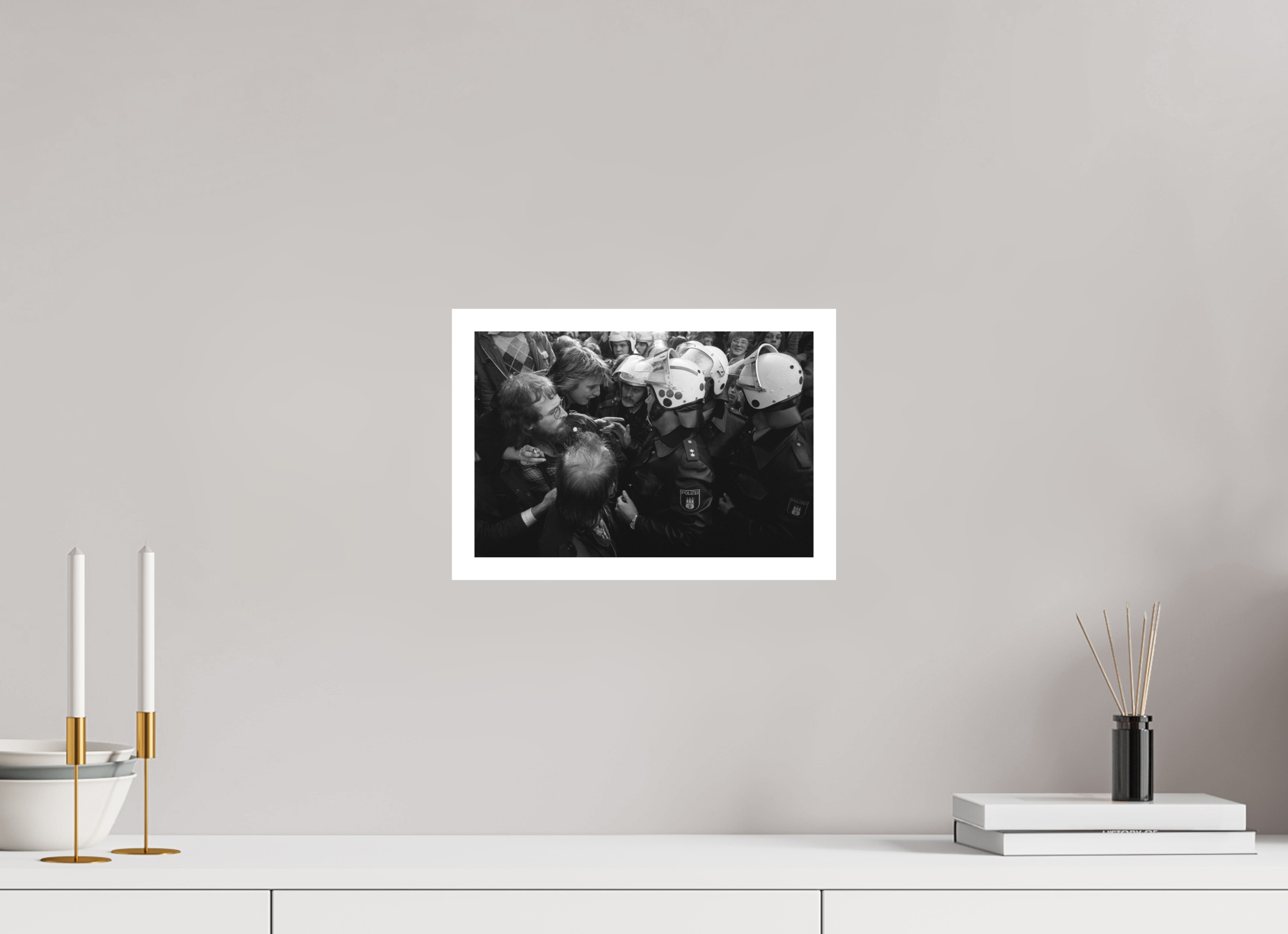 30 x 20 cm, 1. Foto mit Weißrand Johannes Hartmann: Unerschrocken (S/W-Foto)