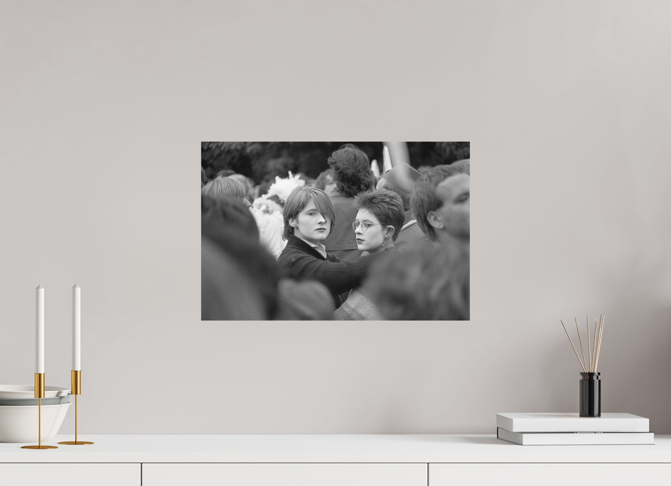 45 x 30 cm, 2. Foto auf Alu-Dibond Johannes Hartmann: Plötzlich mittendrin (S/W-Foto)