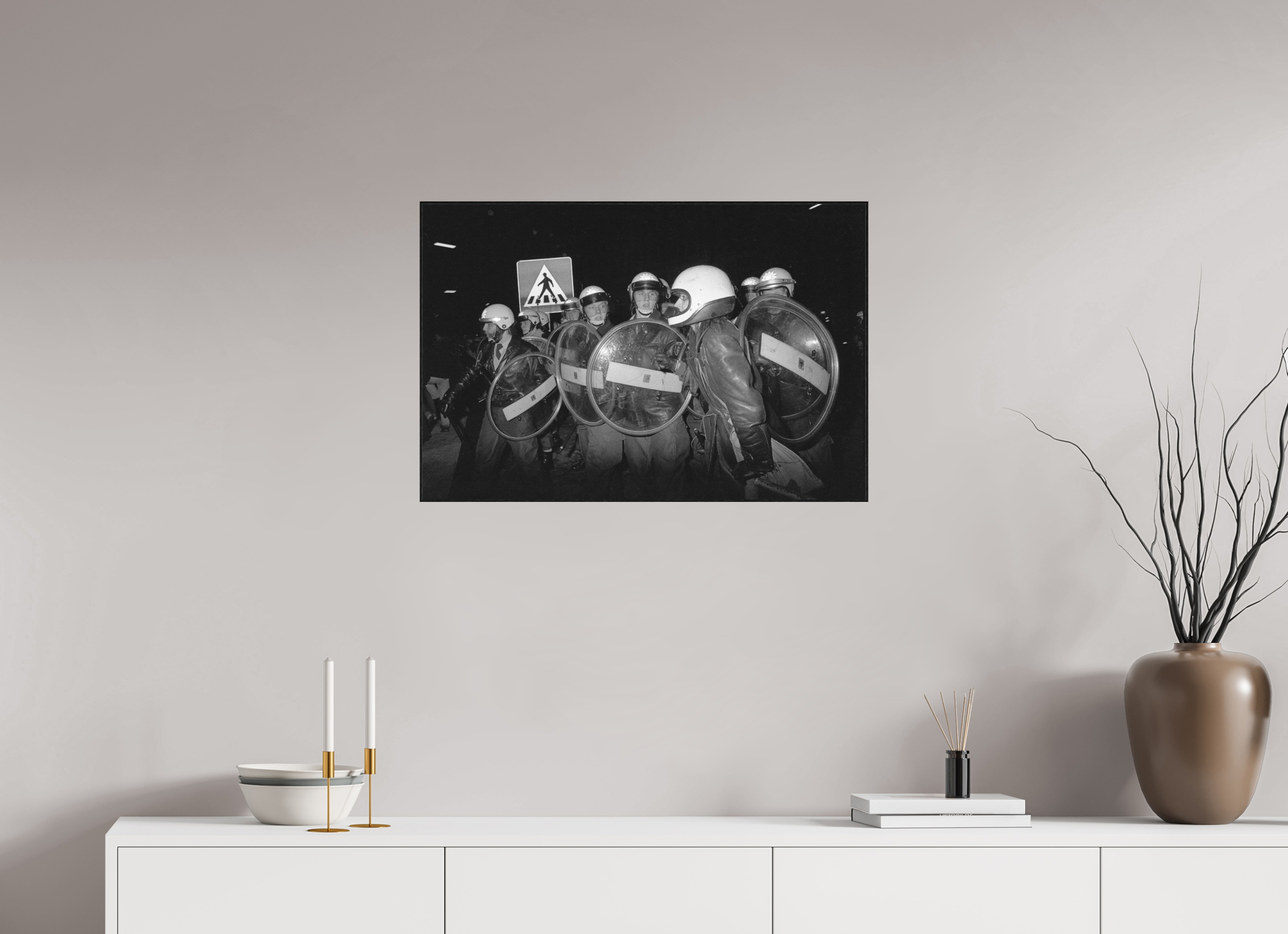 75 x 50 cm, 3a. Foto in ArtBox (4mm) Johannes Hartmann: Ich tu mal so, als wäre nix... (S/W-Foto)