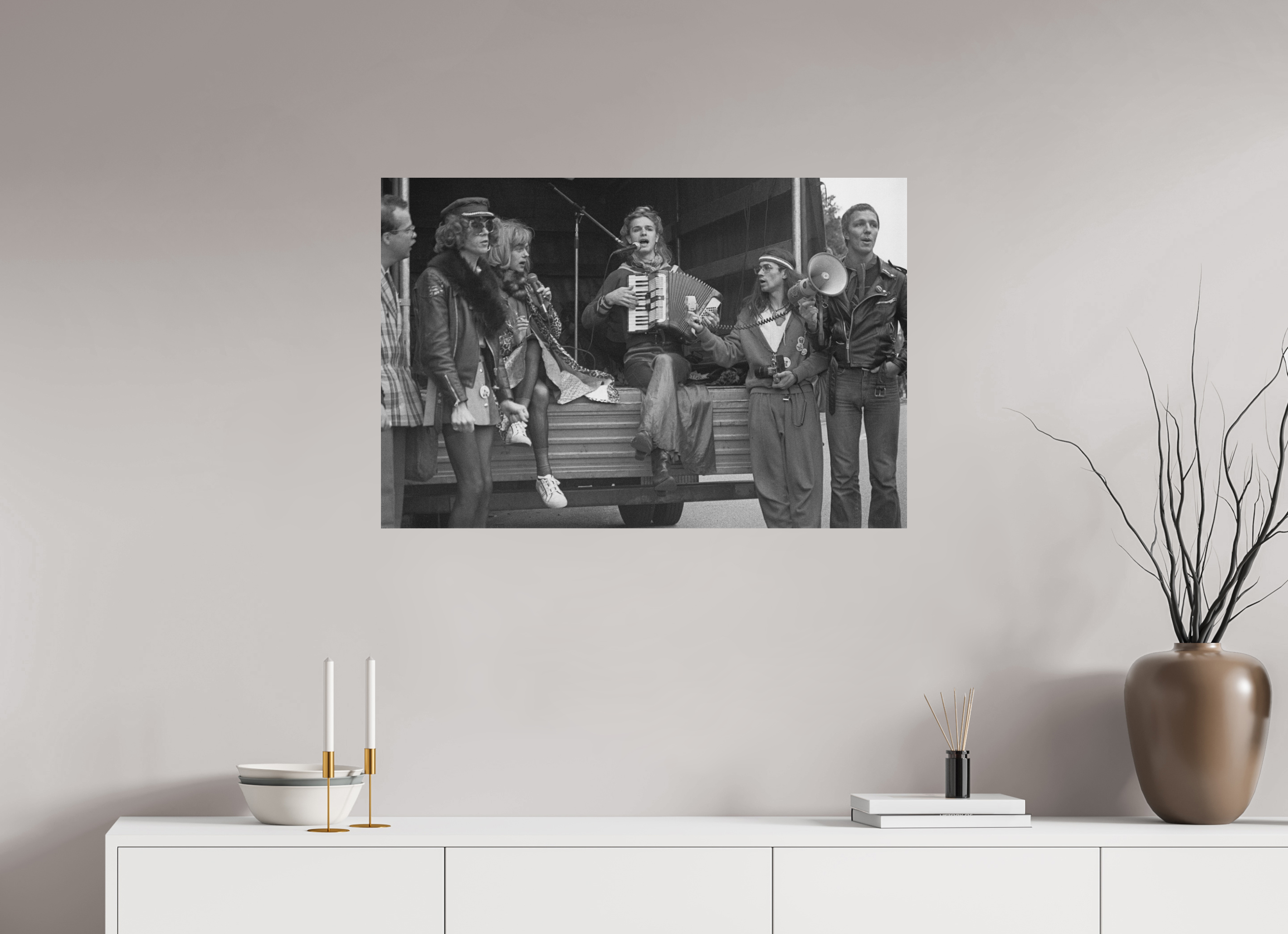 90 x 60 cm, 2. Foto auf Alu-Dibond Johannes Hartmann: Christopher Street Day 1981 – 1 (S/W-Foto)